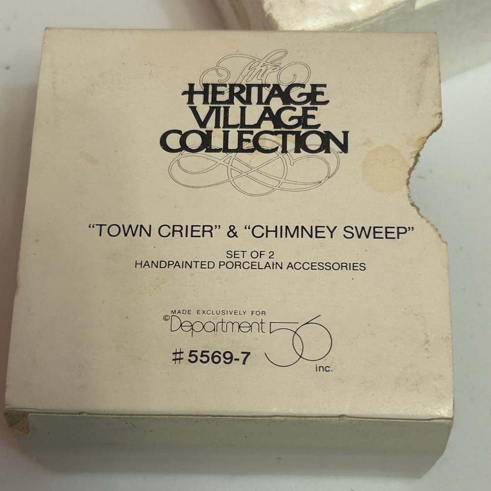Department 56  Town Crier & Chimney Sweep 1991 With Box - Picture 6 of 8